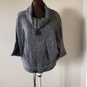 ✨ Loft ✨ Sweatshirt